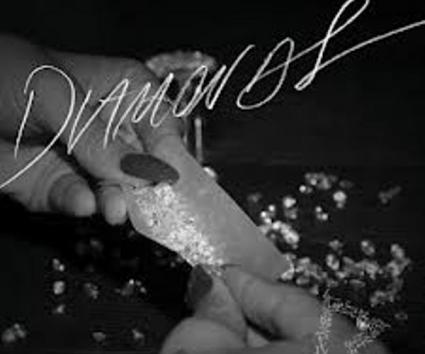Ακούστε το “Diamonds” της Rihanna
