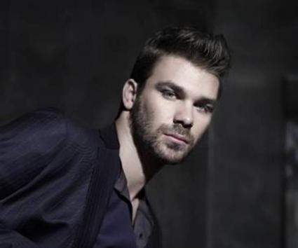Ο Γιώργος Σαμπάνης στο HOL Web Concert