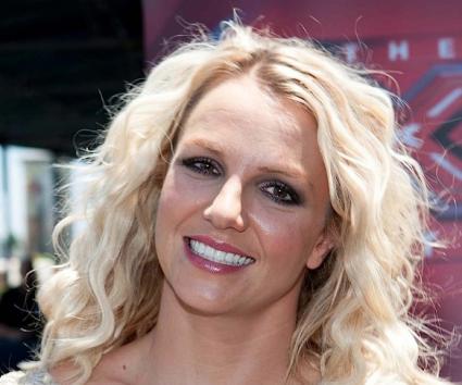Συγγραφέας η Britney;