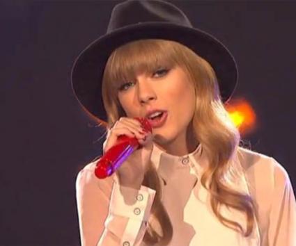 Δείτε την Taylor Swift live στο X-Factor