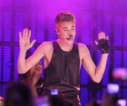 Αποδοκίμασαν τον Justin Bieber οι συμπατριώτες του!