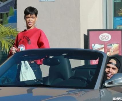Η Rihanna και ο Chris Brown μαζί για…γρανίτες