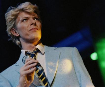 Ο David Bowie επέστρεψε!
