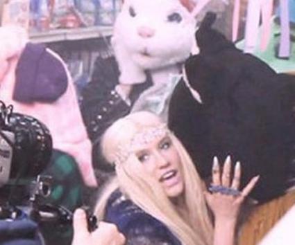 Η Ke$ha χορεύει με τα “animals”