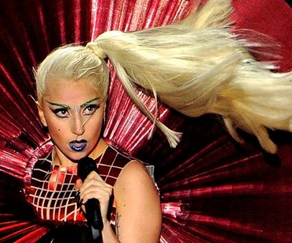 Σε ποιόν πρότεινε να κάνει στριπτιζ η Lady Gaga;