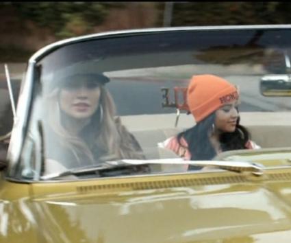Συμμετοχή – έκπληξη της Jennifer Lopez στο video clip της Becky G