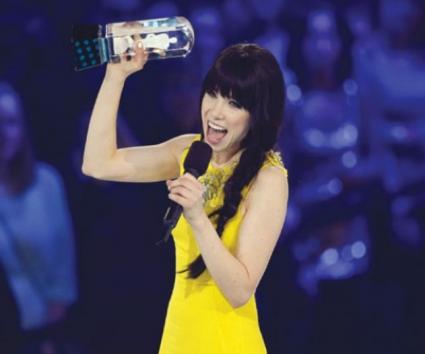 Θριάμβευσε στα Juno Awards η Carly Rae Jepsen