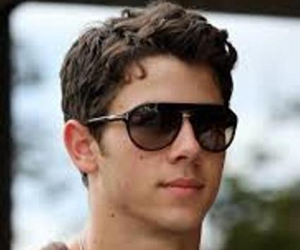 O Nick Jonas “ξεσηκώνει” τις θαυμάστριες του!