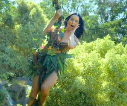 Η Katy Perry σε ρόλο…Ταρζάν!