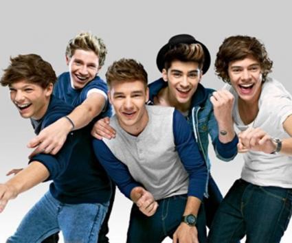 Οι One Direction πρώτοι στη λίστα των πιο ισχυρών σταρ κάτω των 21!