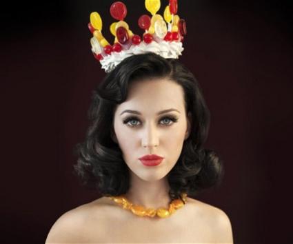 Nέο, ασπρόμαυρο lyric video για την Katy Perry