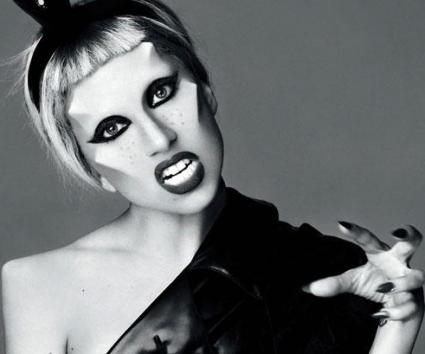 Το artwork του “Do What U Want” παρουσίασε η Lady Gaga