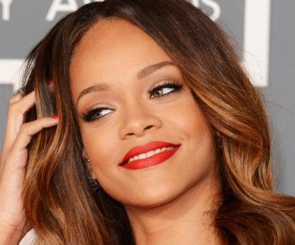 Εγκαταλείπει το σπίτι της στο Λος Άντζελες η Rihanna!