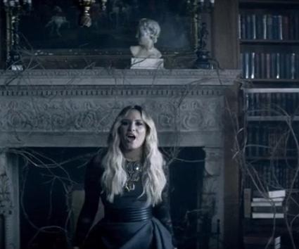 Το video clip του “Let It Go” κυκλοφόρησε η Demi Lovato