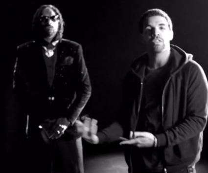 O Snoop Dogg συνοδεύει τον Drake στη σκηνή του Staples Center!