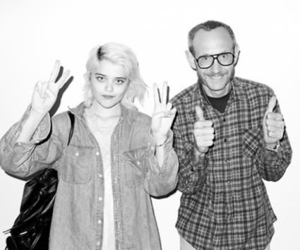 Στο φάκο του Terry Richardson ποζάρει η Sky Ferreira