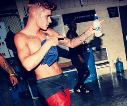 Ξεσηκώνει τις φαν του στο instagram o Justin Bieber