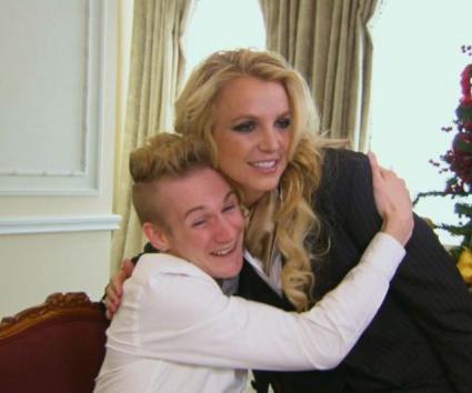Η Britney Spears…σερβιτόρα!