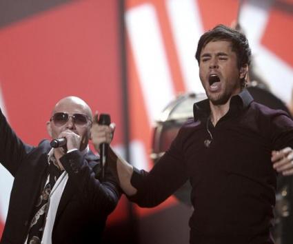 “I’m A Freak”, η νέα συνεργασία Enrique Iglesias – Pitbull