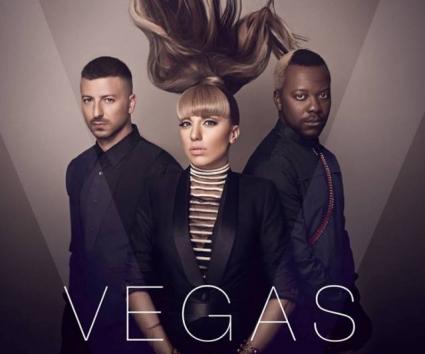 Η Μελίνα των Vegas τραγουδάει για τους φαν της!