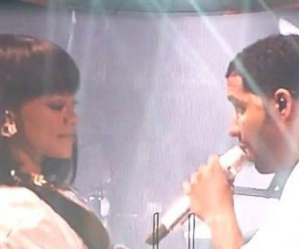 Μαζί στη σκηνή Rihanna-Drake