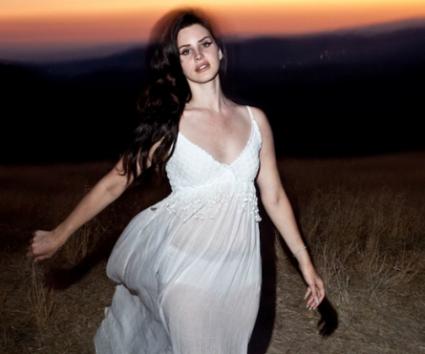 Ιστορικό ρεκόρ για τη Lana Del Rey