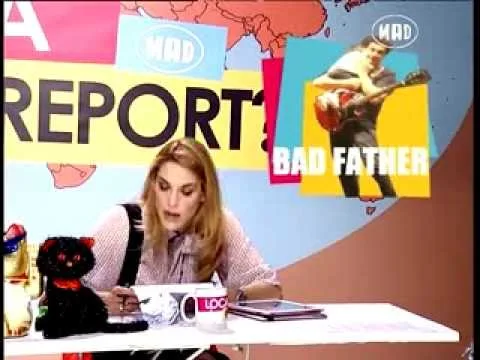 Παρουσιάστρια στην εκπομπή Loca Report του Mad TV.