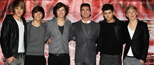Ο Simon Cowell υπερασπίζεται τους One Direction