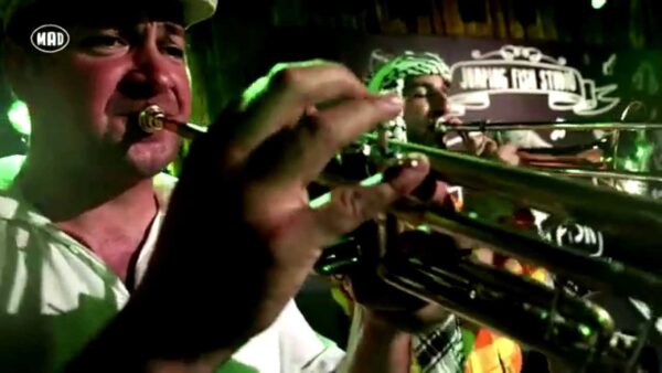 Muchatrela – Egyptian Ella (Live @ Jumping Fish Studio 6/6/14)
