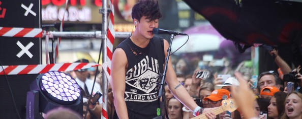 Δείτε τους 5 Seconds Of Summer να ξεσηκώνουν τη Νέα Υόρκη!