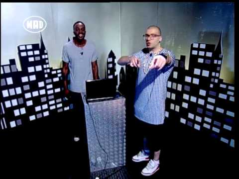 Dj Young, Dj Kas και OGE στο Hip Hop District 3/7/14)