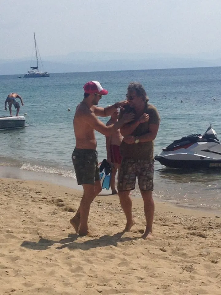 sakis6