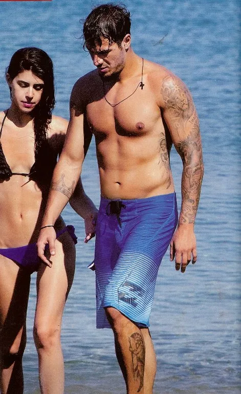 demy akis