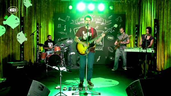 Lumiere Brother / How can you erase (Live @ Jumping Fish Studio)