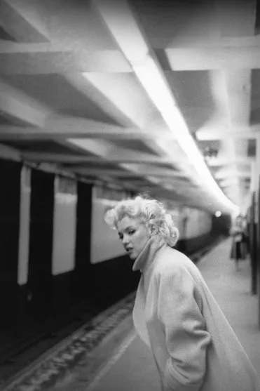 01-marilyn-monroe.nocrop.w1800.h1330.2x