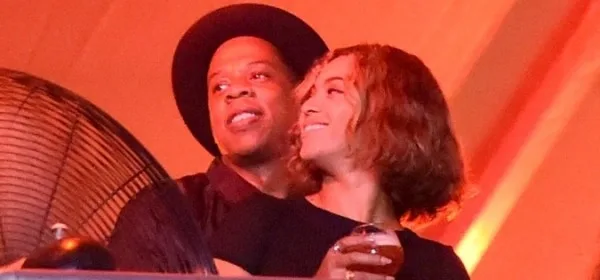 Beyonce-Jay-Z-At-Made-In-America-Festival-1-675x900