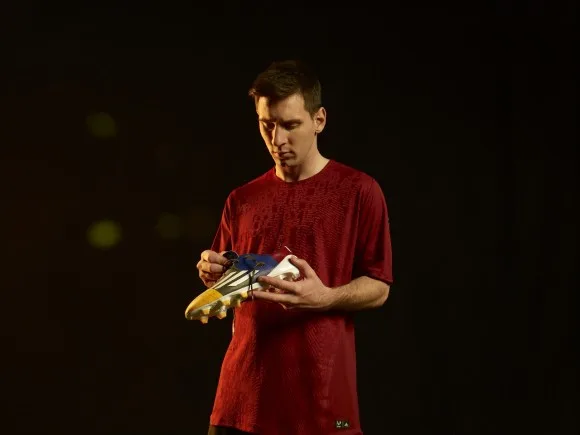 Leo holding UCL boot