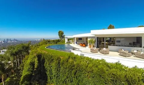 jay-z-beyonce-beverly-hills-home-inside-house-photos-014-480w