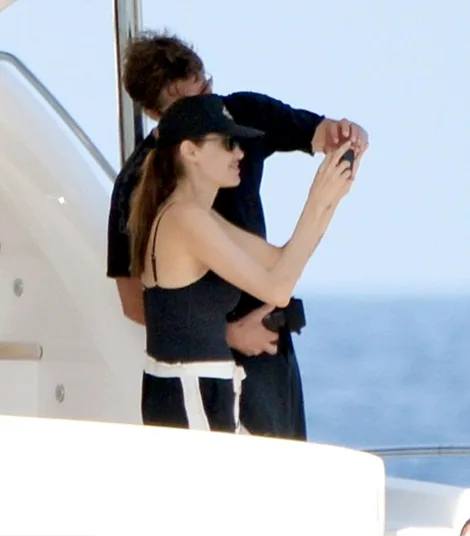 jolie-pitt-malta-11