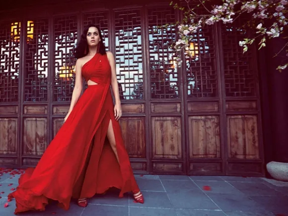 katy-perry-harpers-bazaar-1-580x435