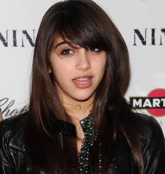 1185647-lourdes-leon-arriving-for-the-new-york-950x0-1