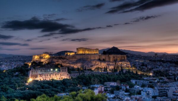 36 ώρες στην Αθήνα πέρασαν οι New York Times! Δείτε το πολύ όμορφο video: