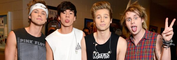 Οι 5 Seconds Of Summer μας βάζουν στα παρασκήνια του νέου τους video clip!
