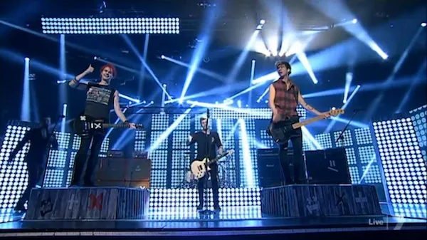 Οι 5 Seconds Of Summer στη σκηνή του X Factor Αυστραλίας.