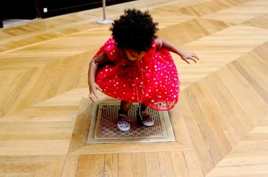 Beyonce-Jay-Z-Louvre-Blue-Ivy-Pictures