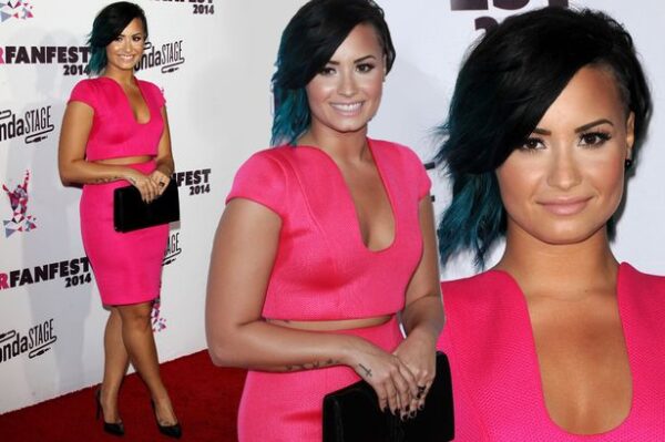 H Demi Lovato αποκάλυψε το εξώφυλλο του νέου της single