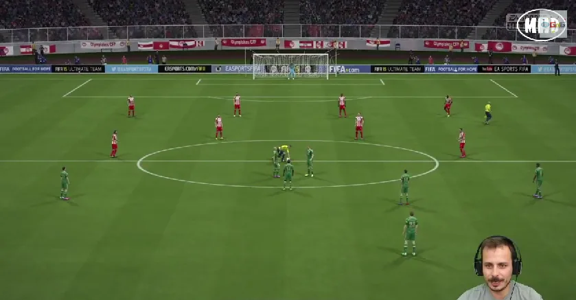 Ο Δημήτρης Καρέτσος σε gameplay του FIFA 15.