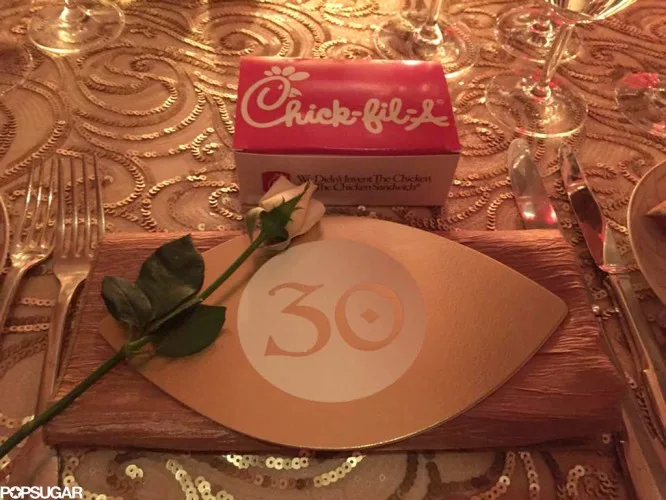 Pictures-From-Katy-Perry-30th-Birthday-Party (7)