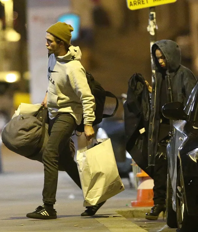 Robert-Pattinson-FKA-Twigs-Paris-Pictures