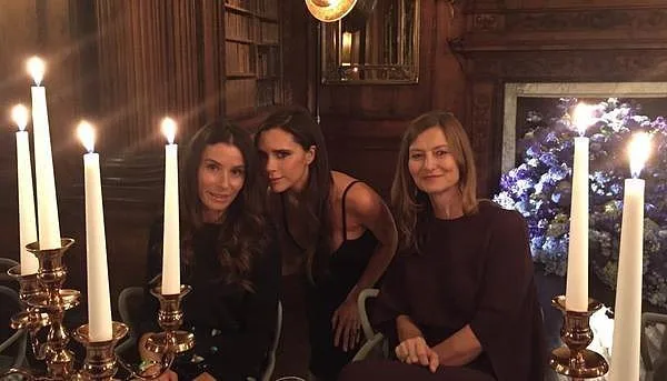 Victoria-also-hung-out-pals